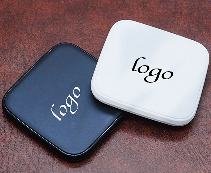 AIAZ190 Square wireless charger